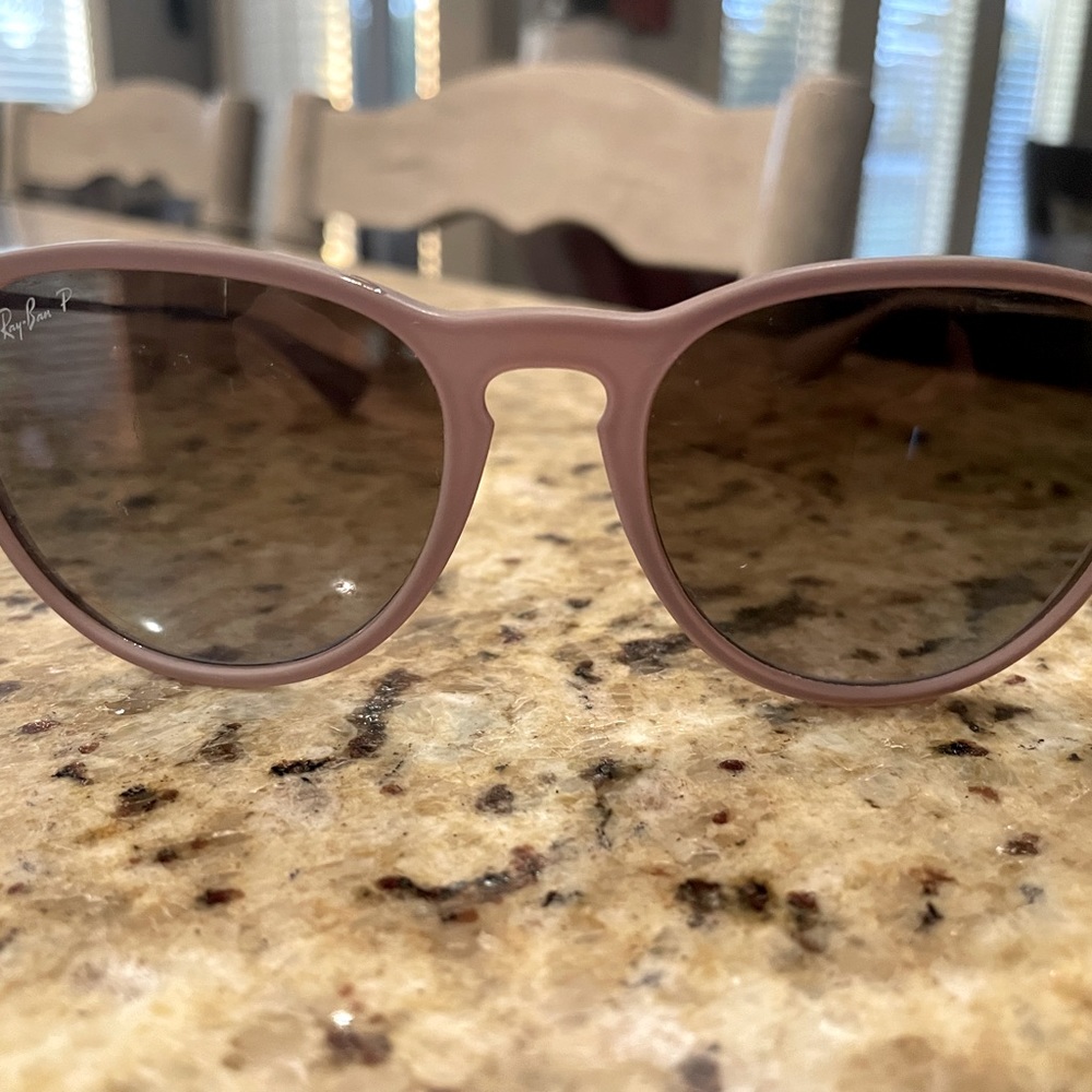 Ray-Ban polarized Erica women’s sunglasses